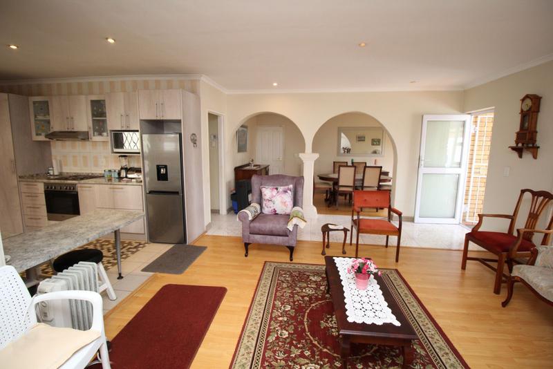 2 Bedroom Property for Sale in Viking Village Western Cape